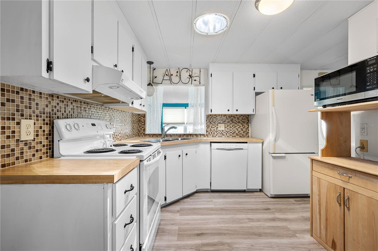 5619 Bayshore Road 417