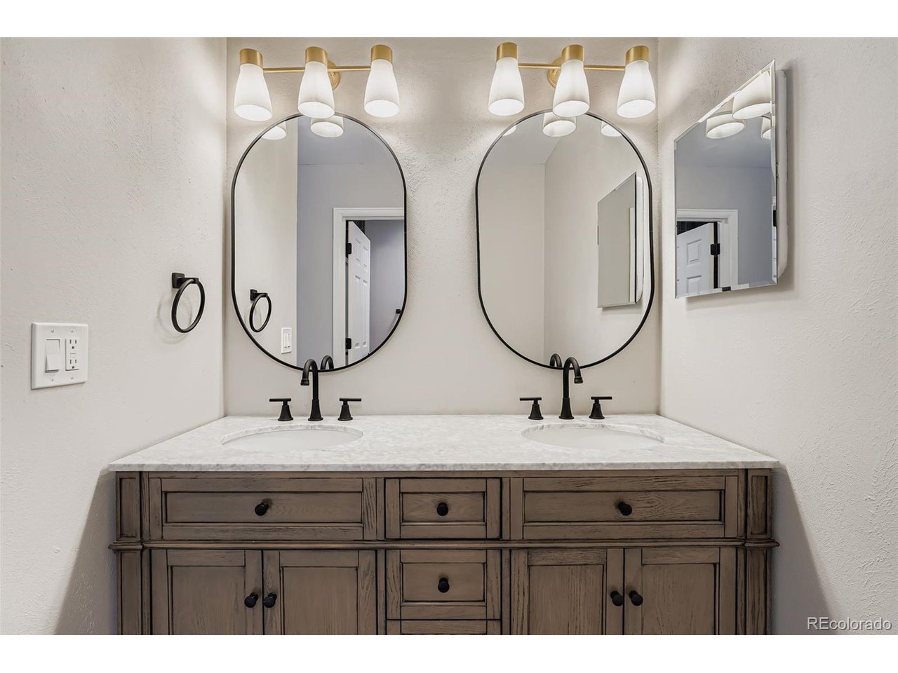 Step into luxury with this beautifully newly renovated patio home, where modern design meets timeless elegance. This stunning home boasts new finishes, an open-concept layout, and abundant natural light throughout. The brand-new kitchen features sleek cabinetry, quartz countertops, and stainless steel appliances-perfect for entertaining. Fresh flooring, updated bathrooms, and contemporary fixtures add a polished, move-in-ready touch. Located in the desirable Heather Gardens community with easy access to clubhouse, golf course, and transportation, this home offers both style and convenience. Don't miss the chance to own this turn-key gem!