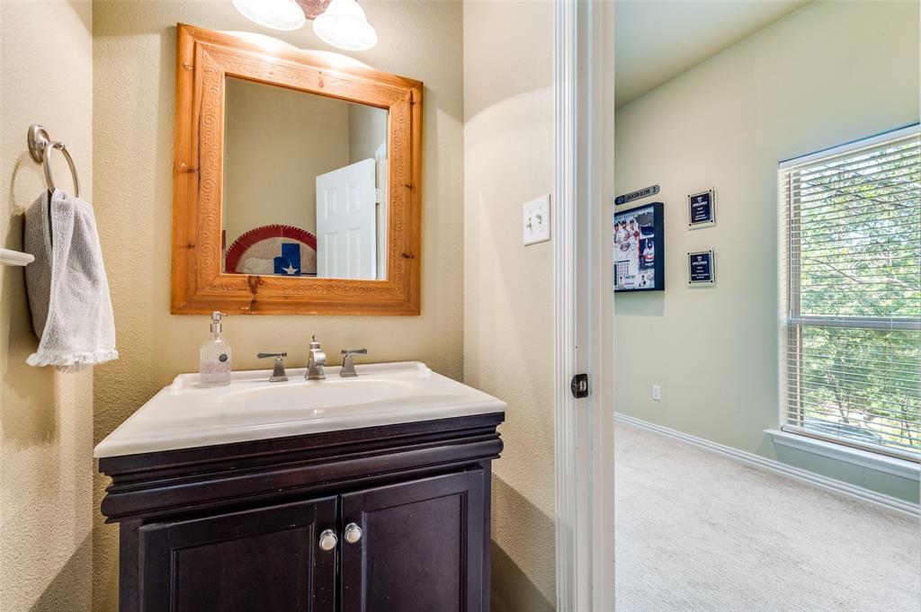 2403 Amberleaf Court