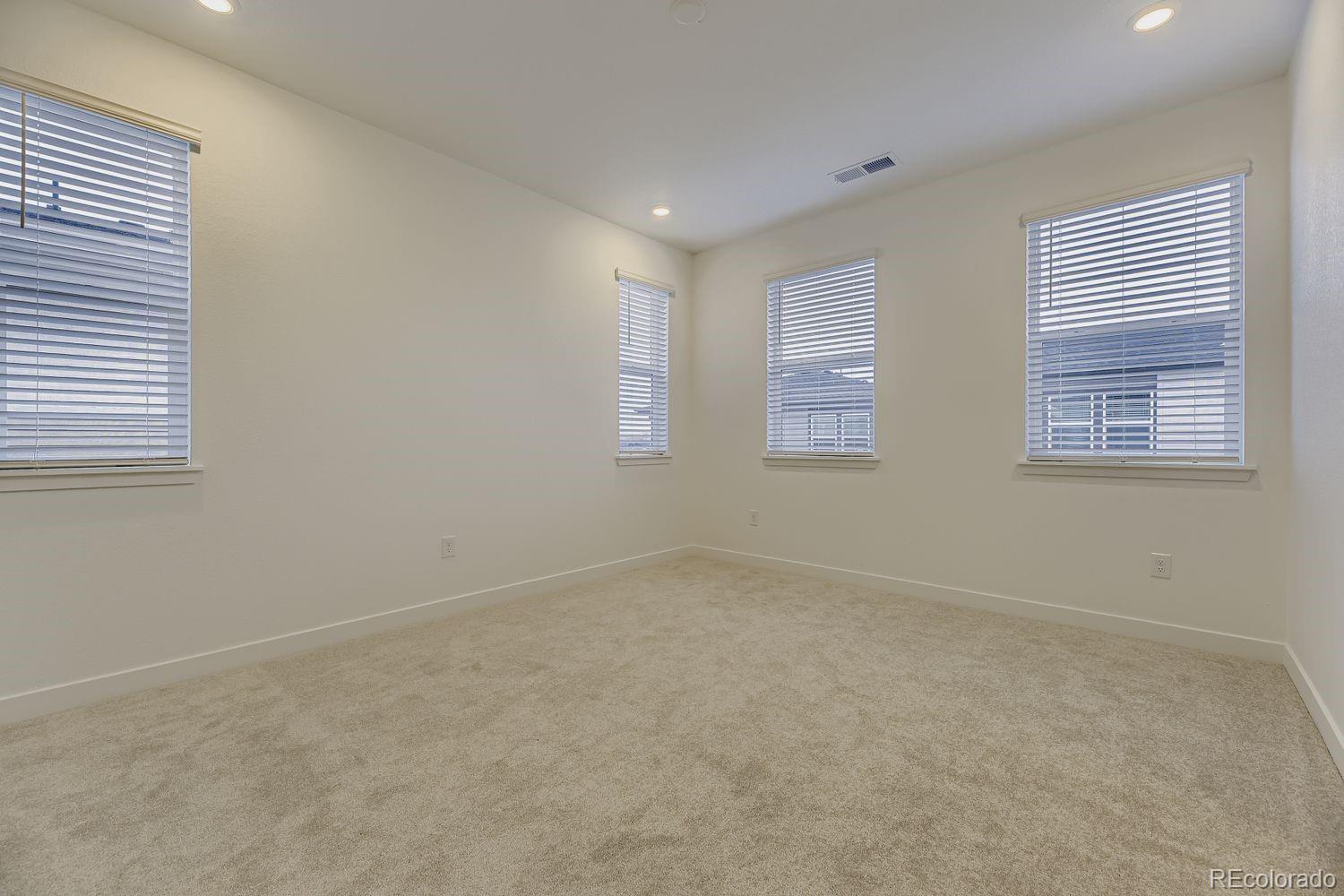 7772 S Cherokee Trail