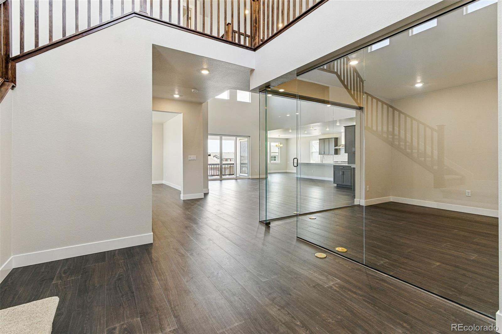 5698 Farrier Point