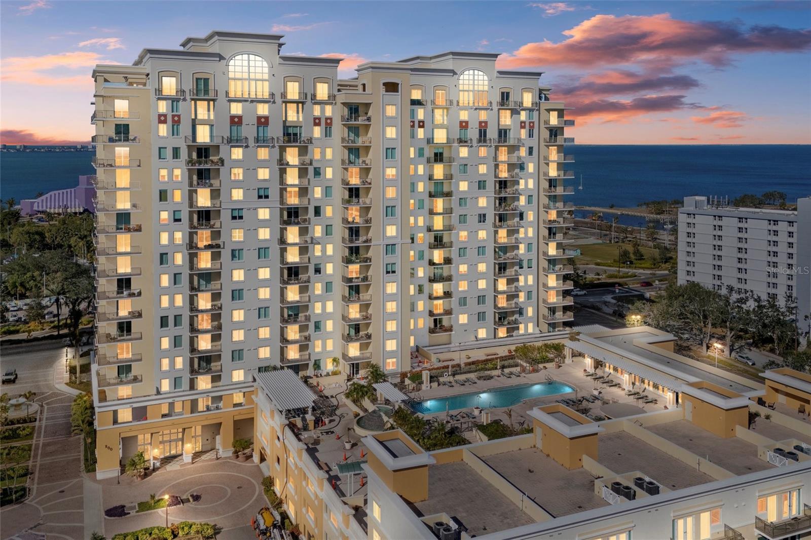 800 N Tamiami Trail 103