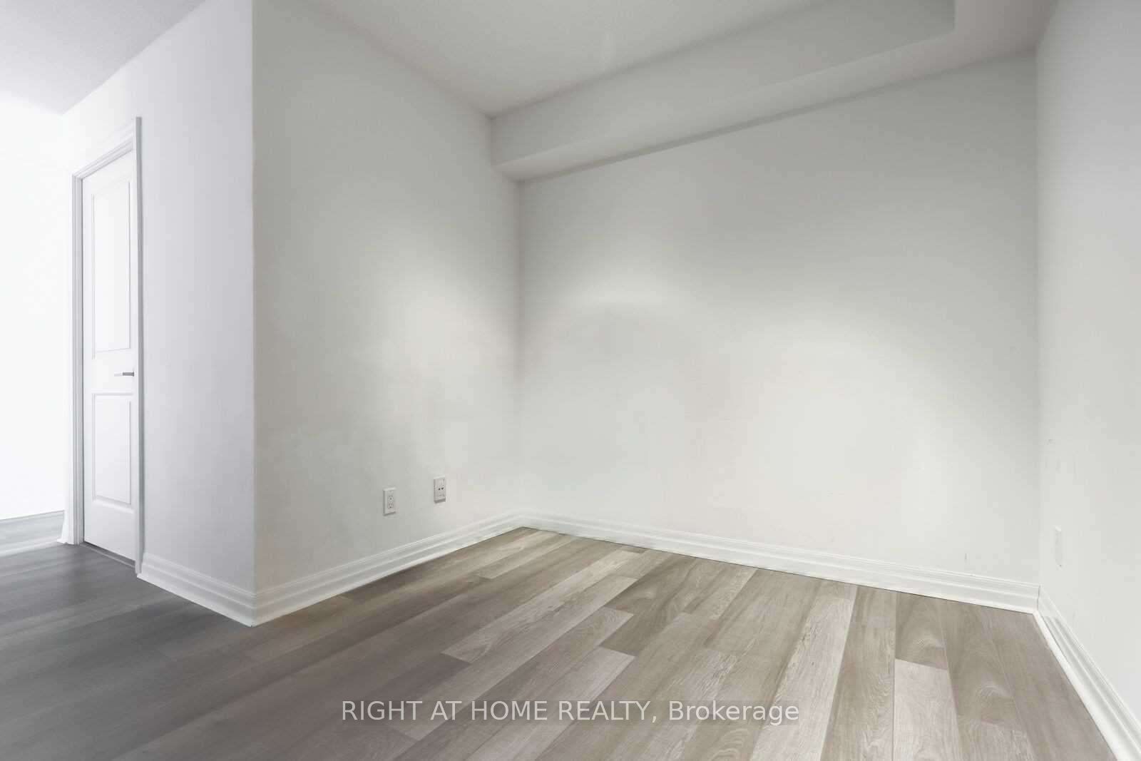 2015 E Sheppard Ave 3501