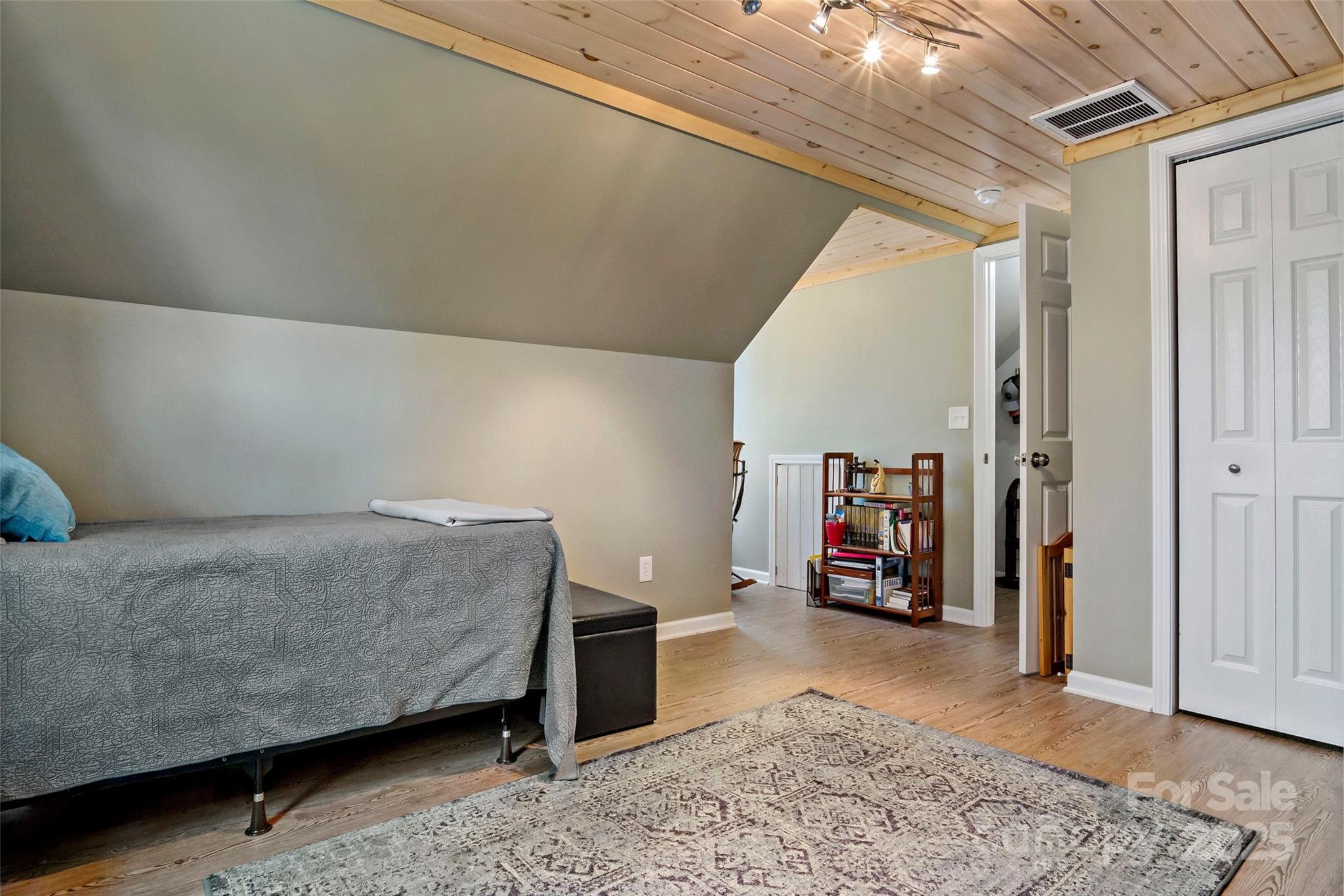 286 Overlook Drive