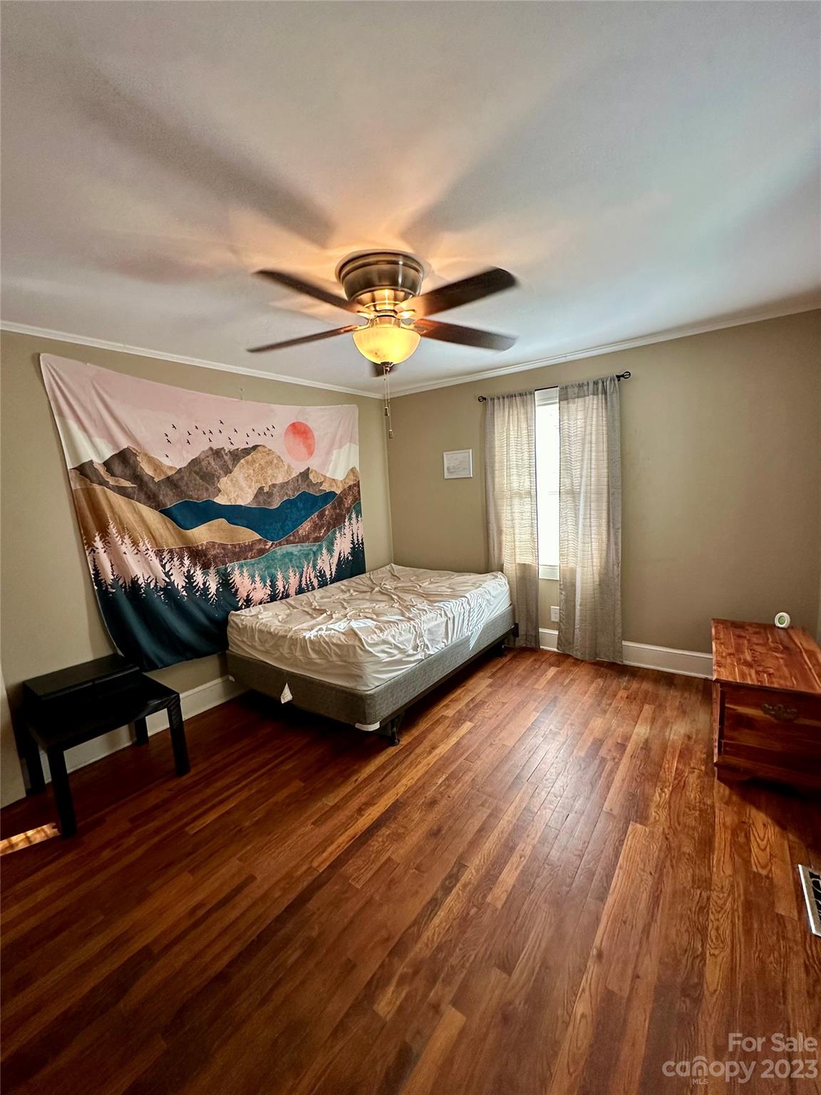 2736 Fairwood Drive