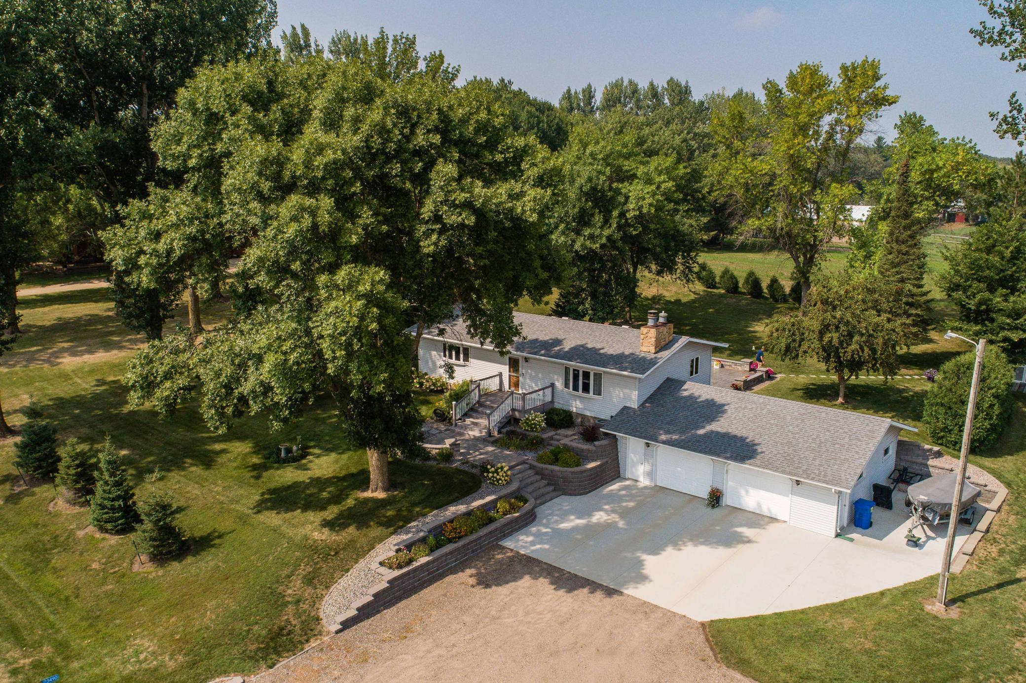 23490 Cottonwood Lane