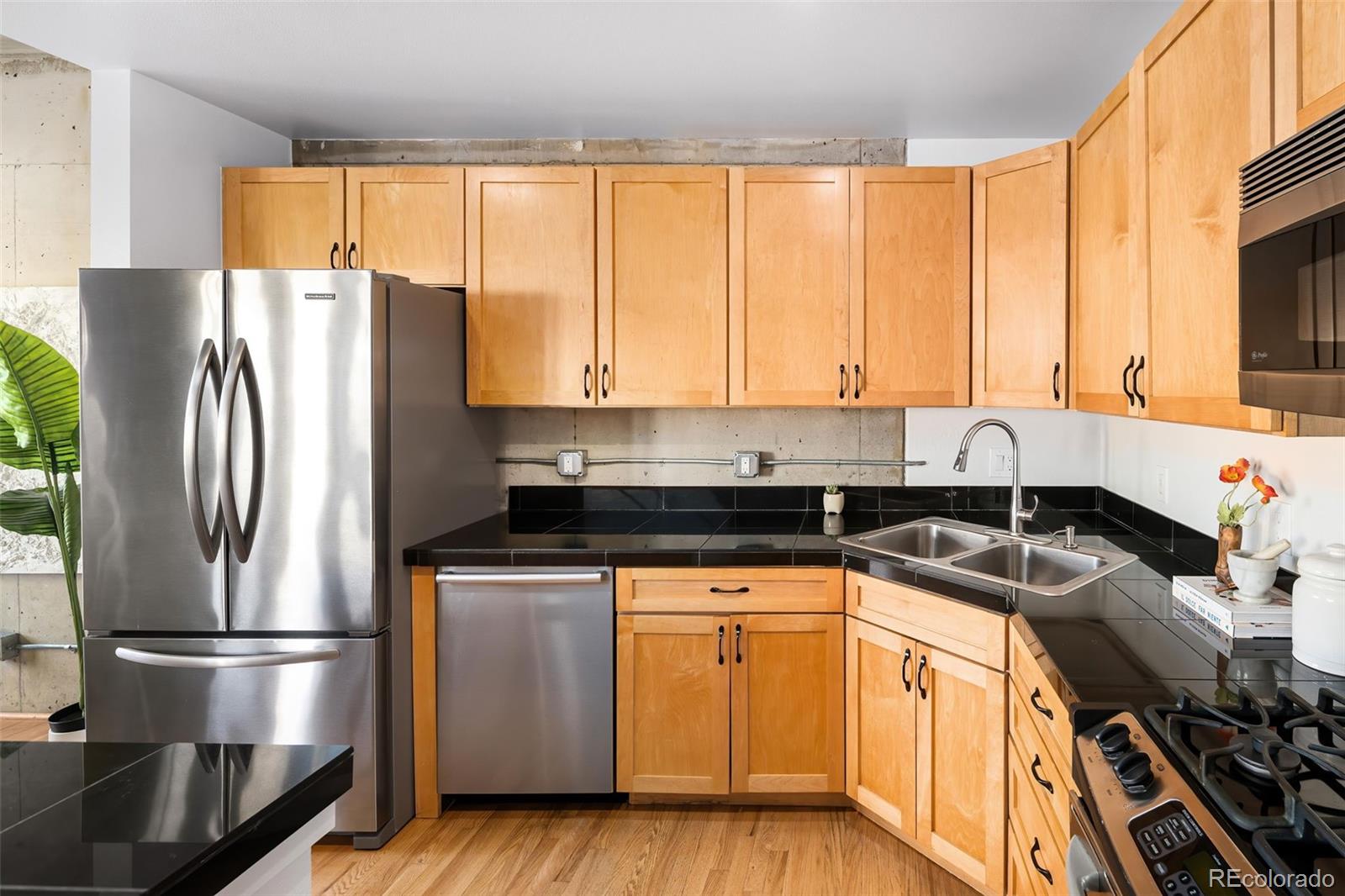 1860 N Washington Street 407