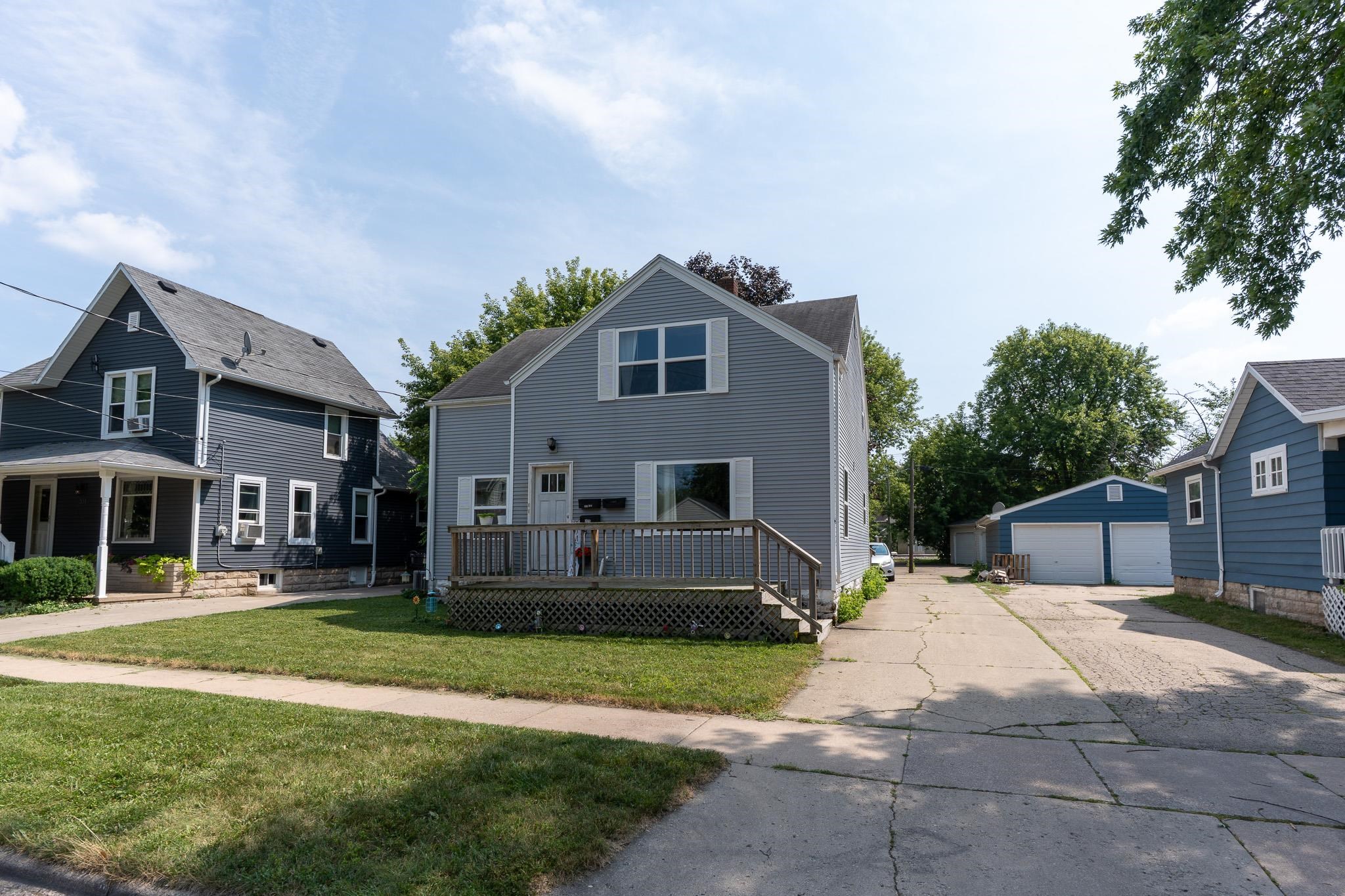 325 E Hancock Street