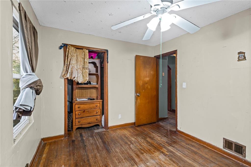 6502 Leavenworth Road