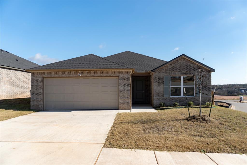 **NEW BUILD** Welcome to this gorgeous Edmond home offering comfort, style, and an unbeatable location! This property features an open-concept living area filled with natural light, a modern kitchen, generously sized bedrooms, and a serene backyard ideal for gatherings. Located in a quiet, established neighborhood just minutes from award-winning schools, restaurants, and major conveniences. this home is truly move-in ready!