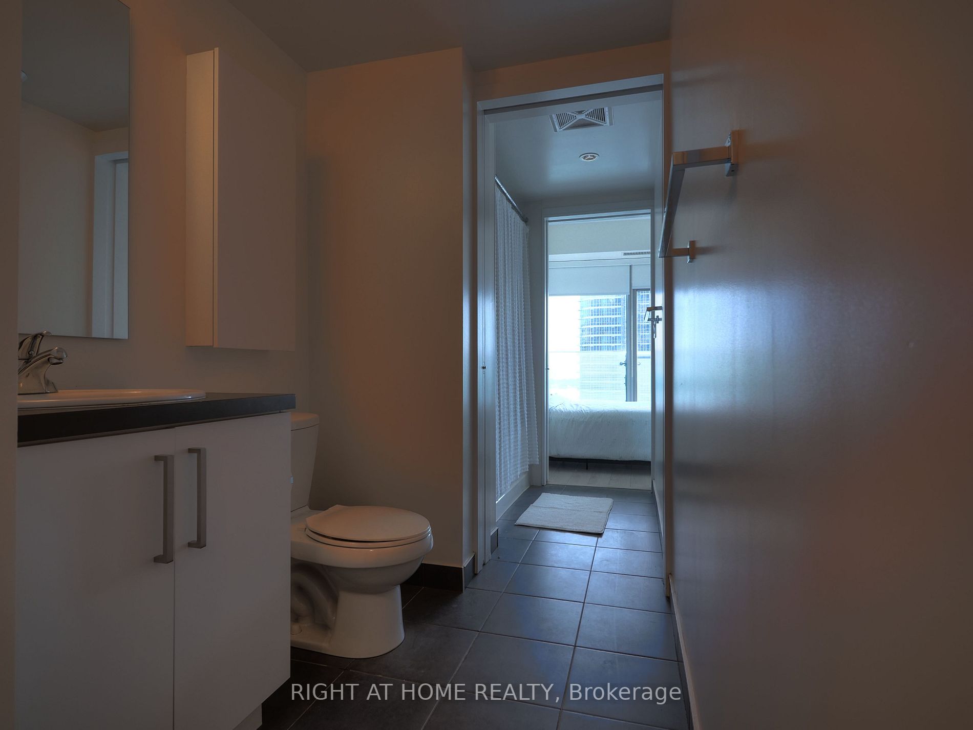 12 York St 2204