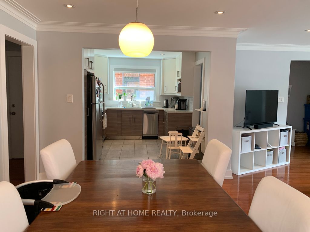 576 Davenport Rd Main