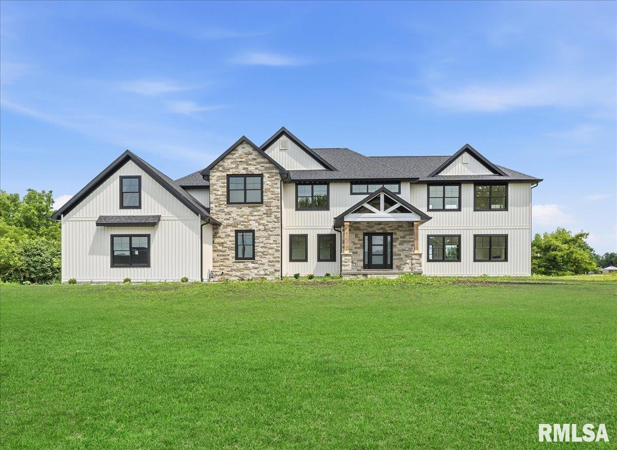 3315 Sudduth Road, Sherman, Illinois — listed at $995,000