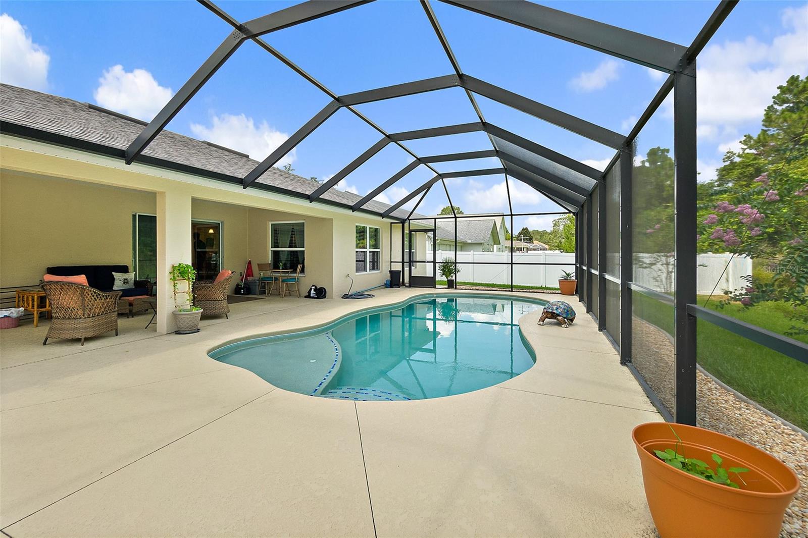 35 Fernmill Lane