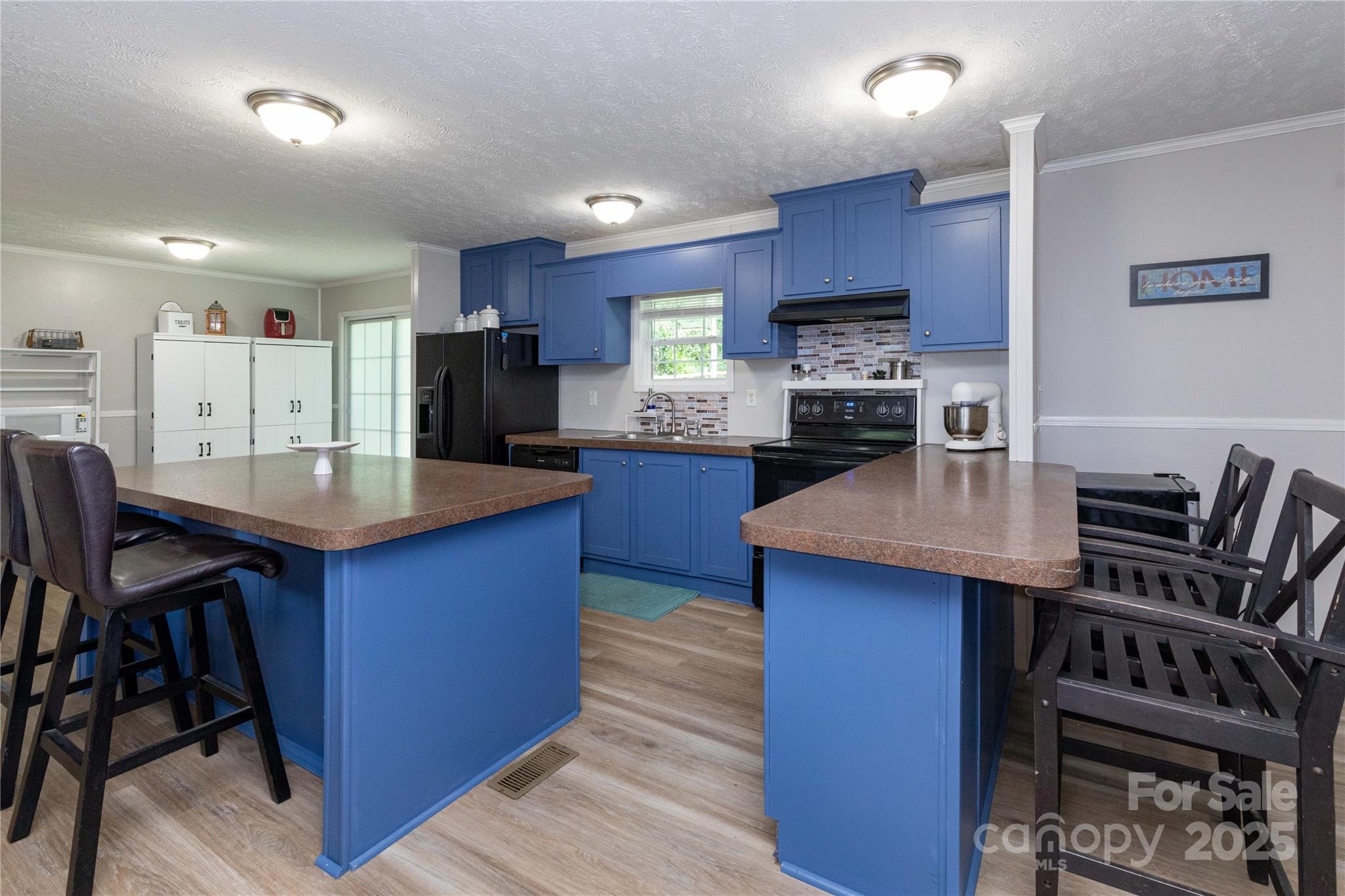 25 Mountain View Ridge