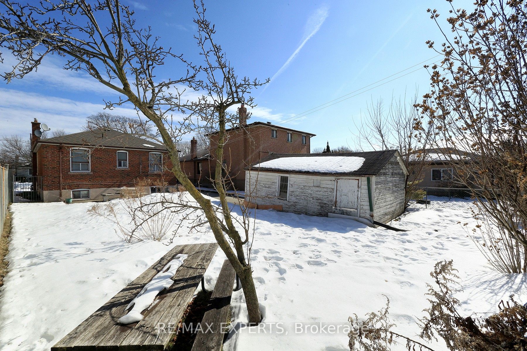 100 North Carson St UPPER