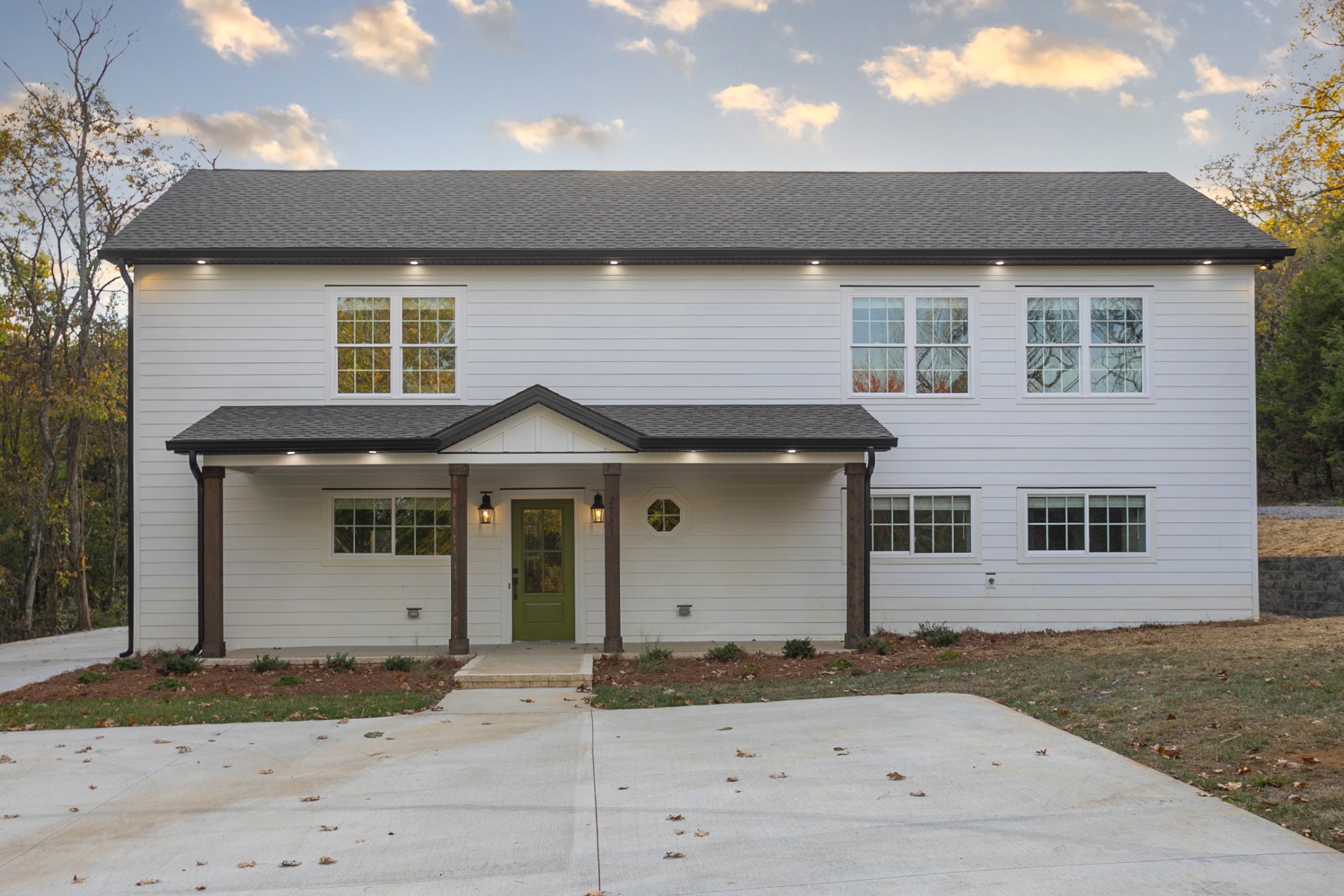 2731 Sanford Rd