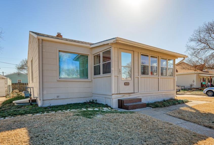 1400 Gypsum Avenue. Salina, Kansas • SalinaHomes