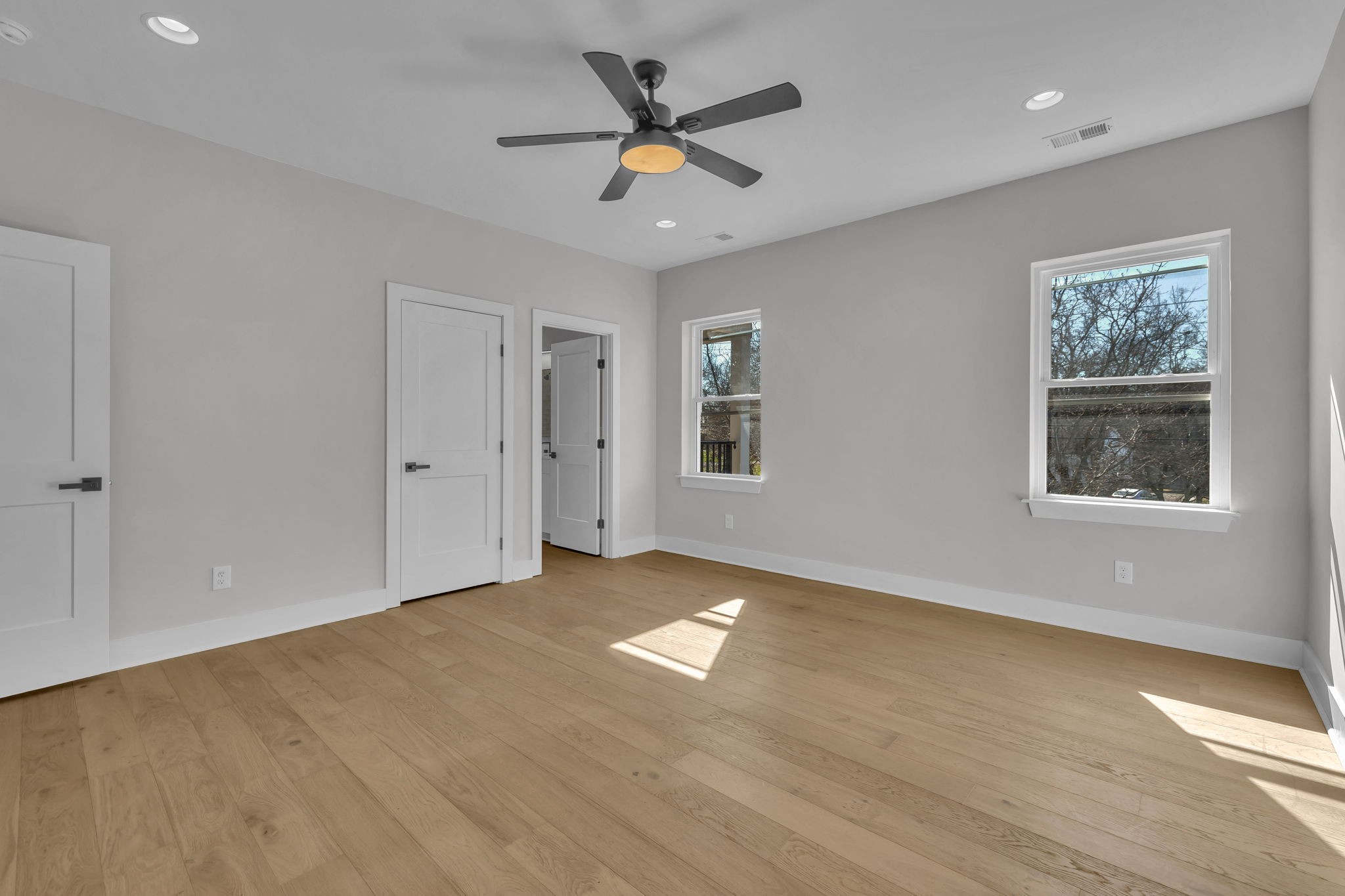 1209 Haysboro Ave
