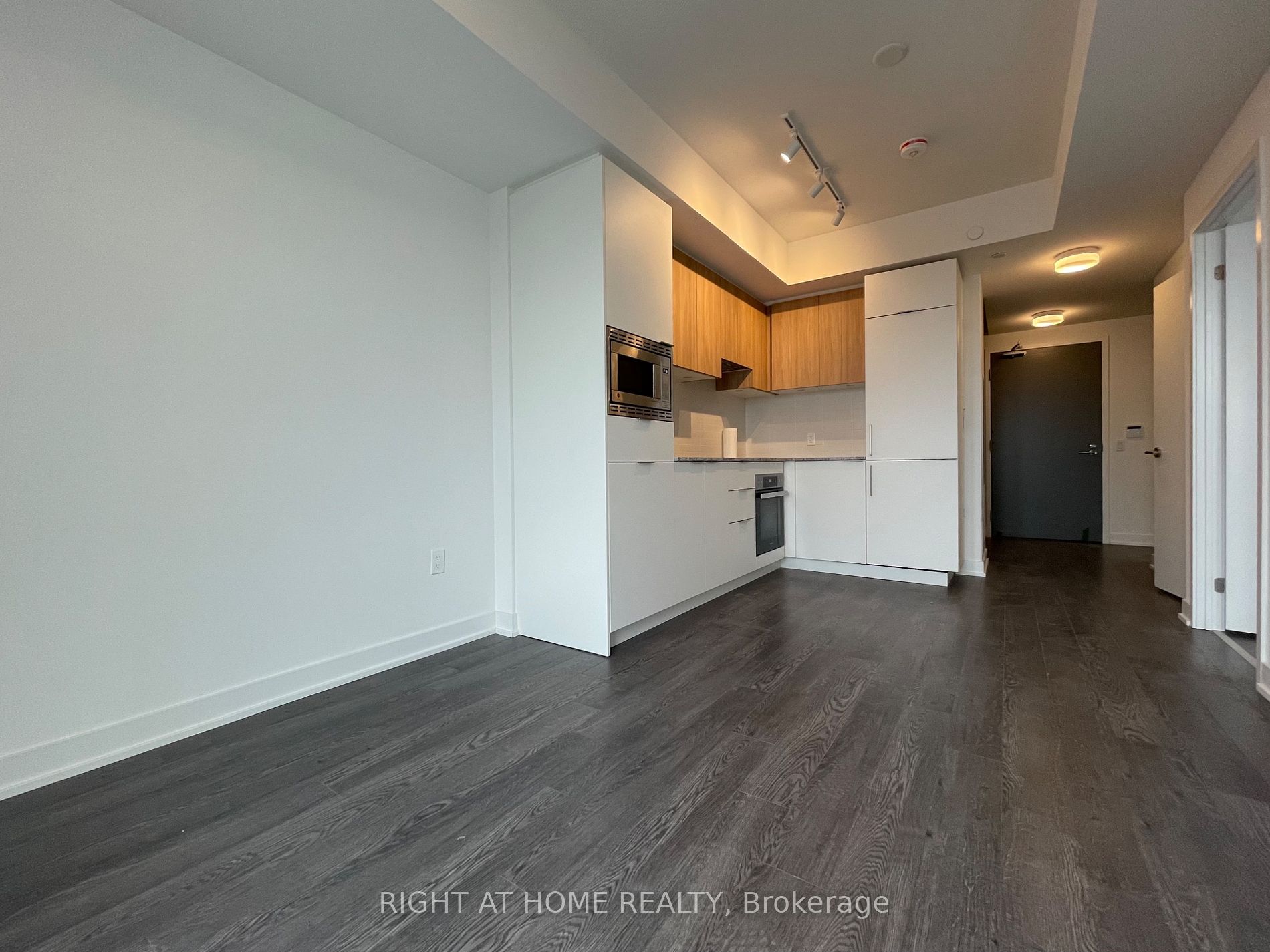 50 O'neill Rd 903