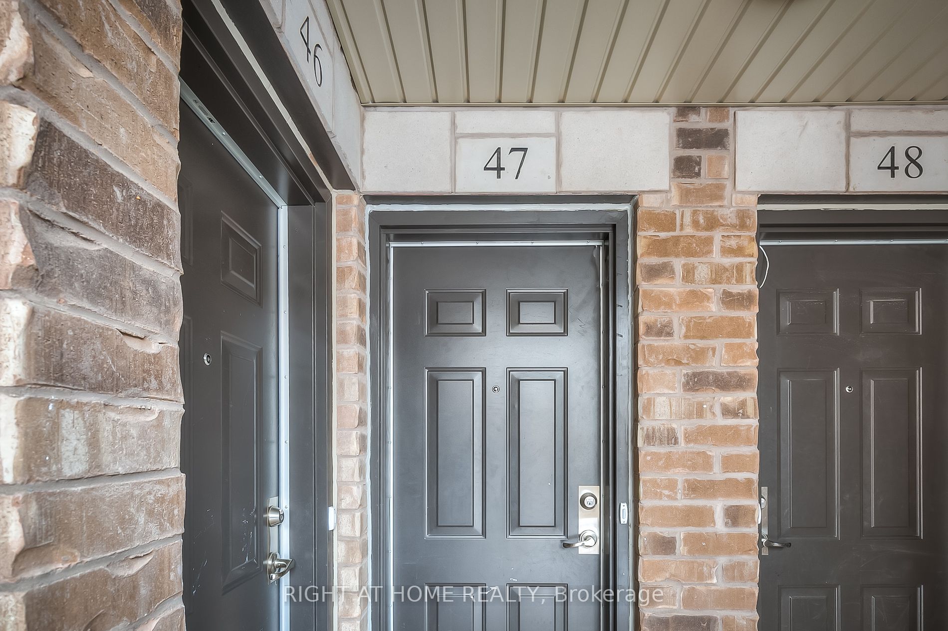 2441 Greenwich Dr 47