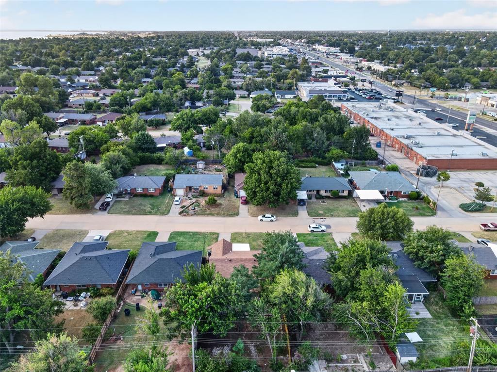 2932 NW 67th Street