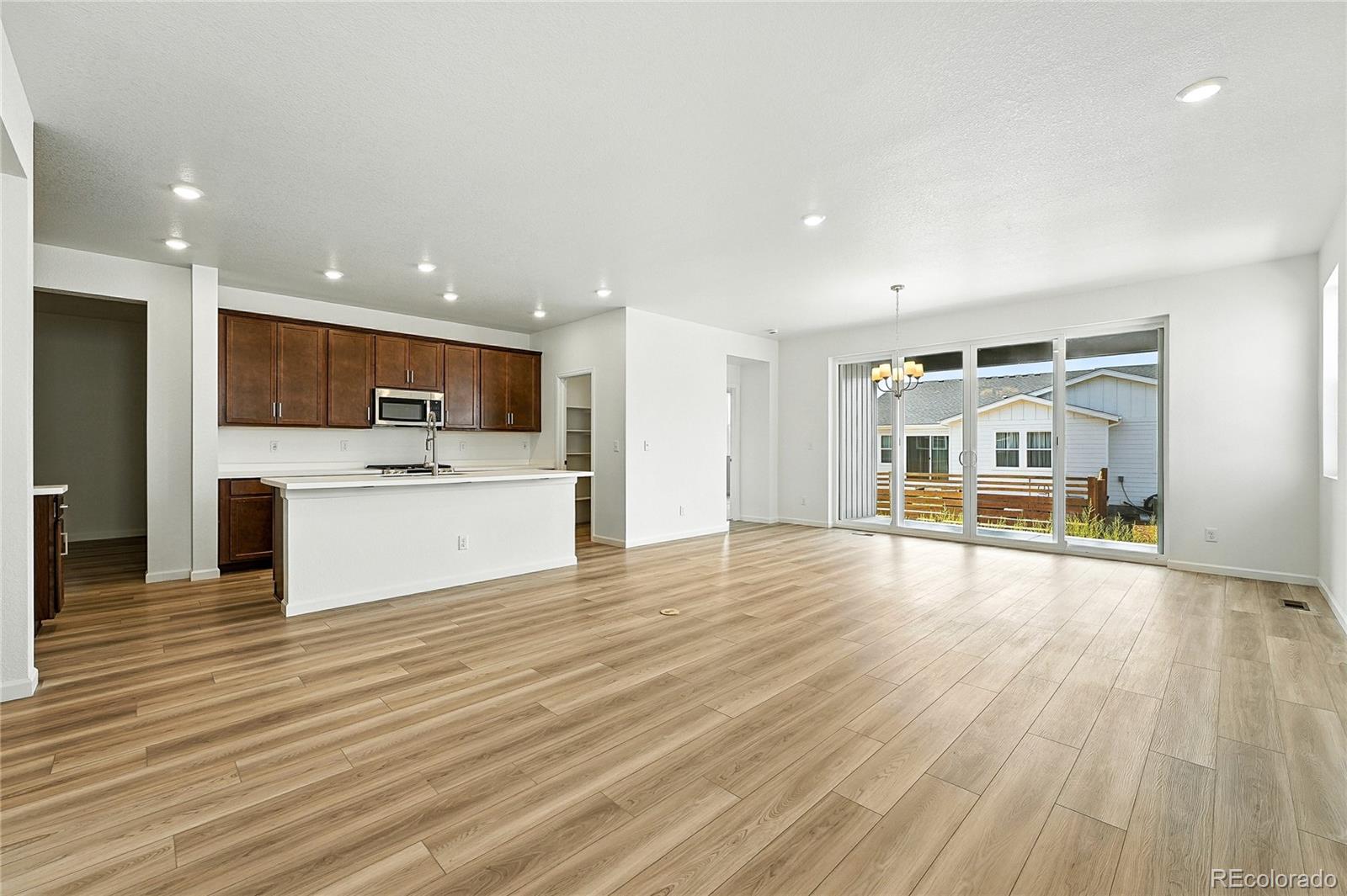 3411 N Denali Street