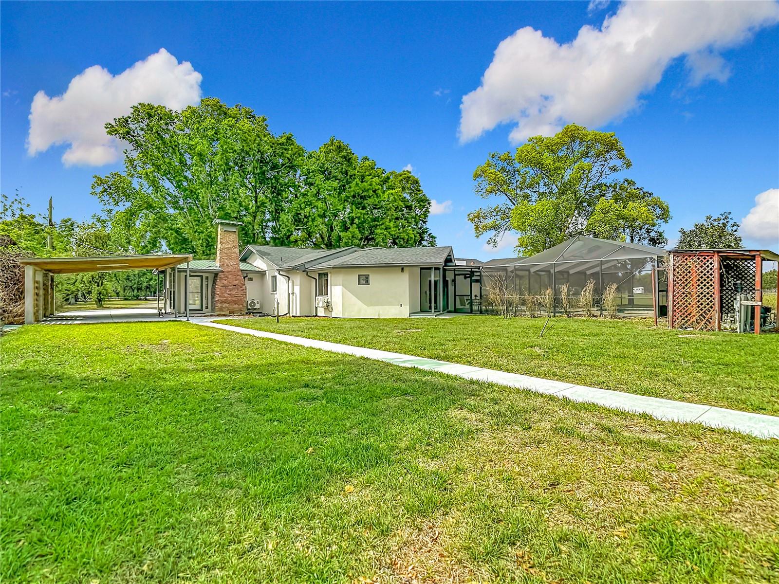 216 Corbett Road