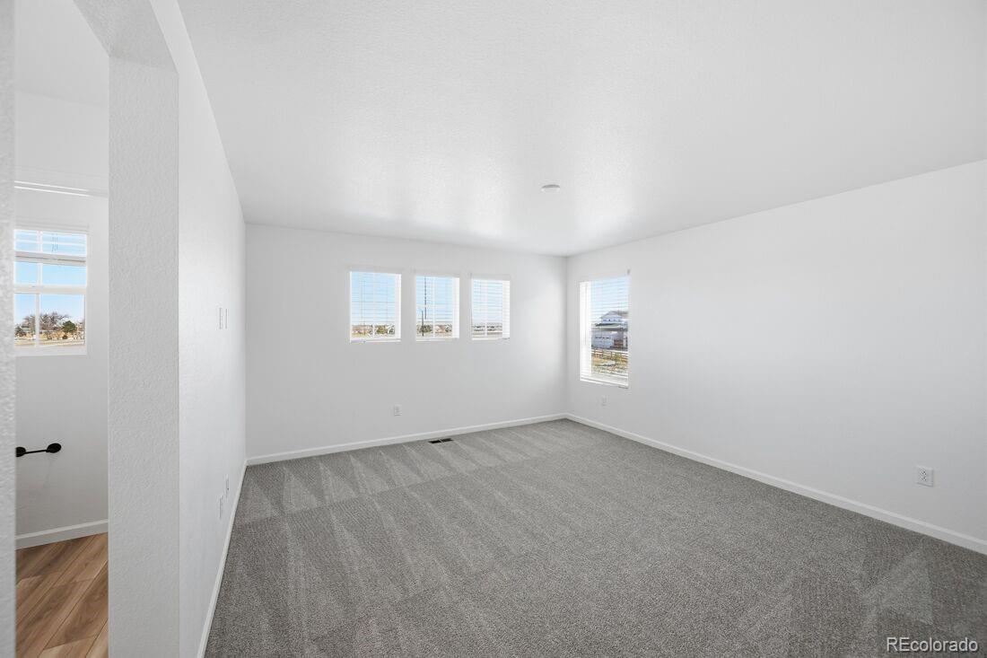 1185 Prospect Aly