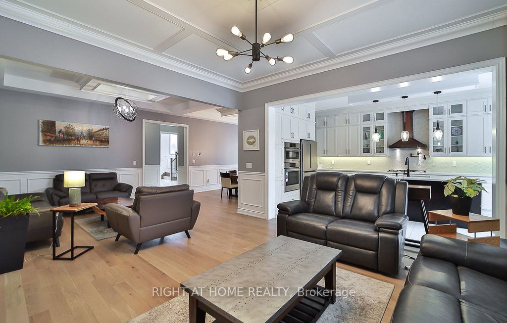 60 Maple Fields Circ