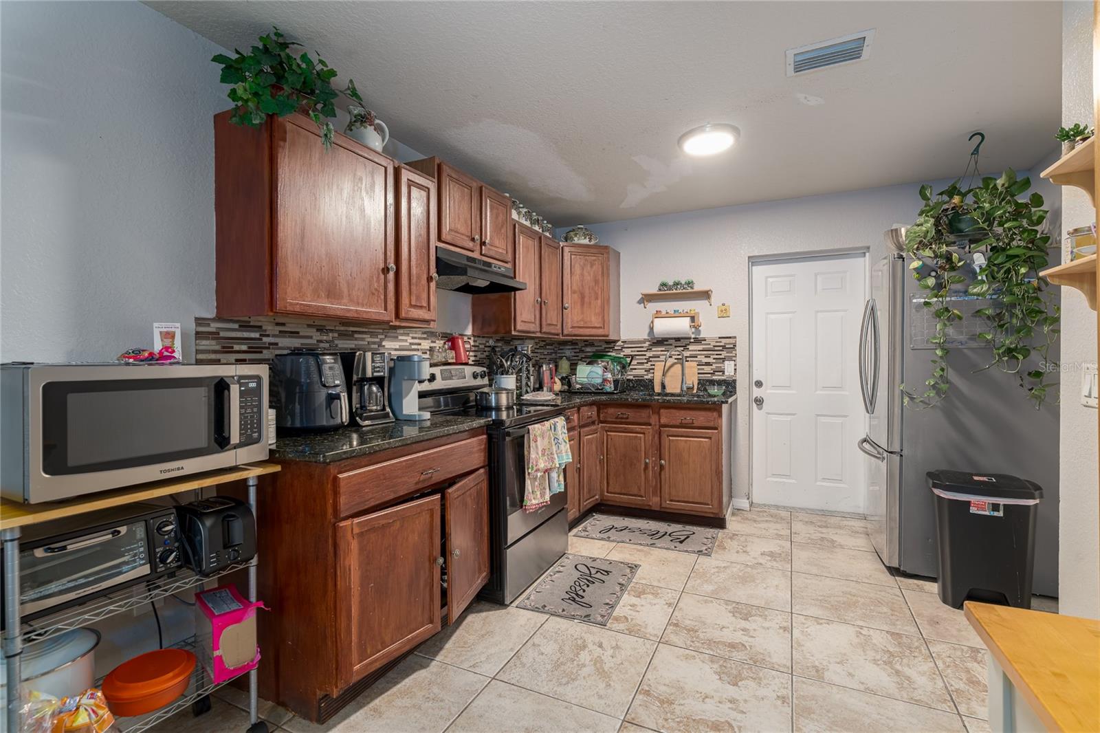 7819 & 7815 118th Avenue E