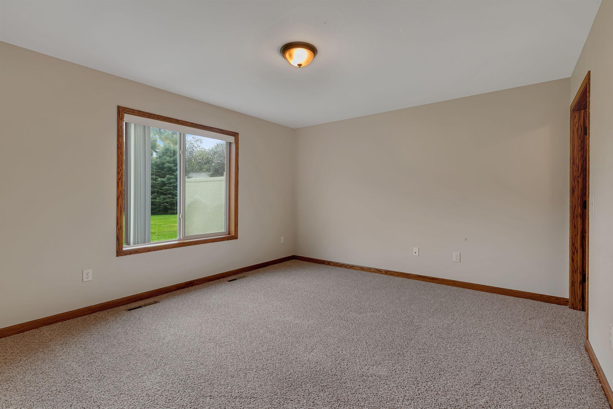 647 Cottonwood Avenue