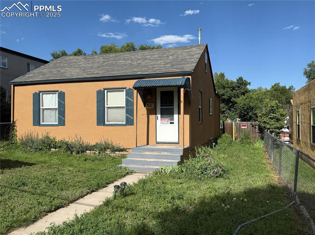 Fix up opportunity in Knob Hill area.  All hardwood except for tile in the bathroom and concrete floor in bedroom 2.  Note the 2nd bedroom has closet space but currently no hanging rod installed.  Large heated 3 car garage with 220 plus another storage building.  Regional Bldg website says new roof in 2012.  There is room to park an RV.  This is an Estate sale to be sold as-is.  No seller's disclosure will be done.  Personal Representative deed only.