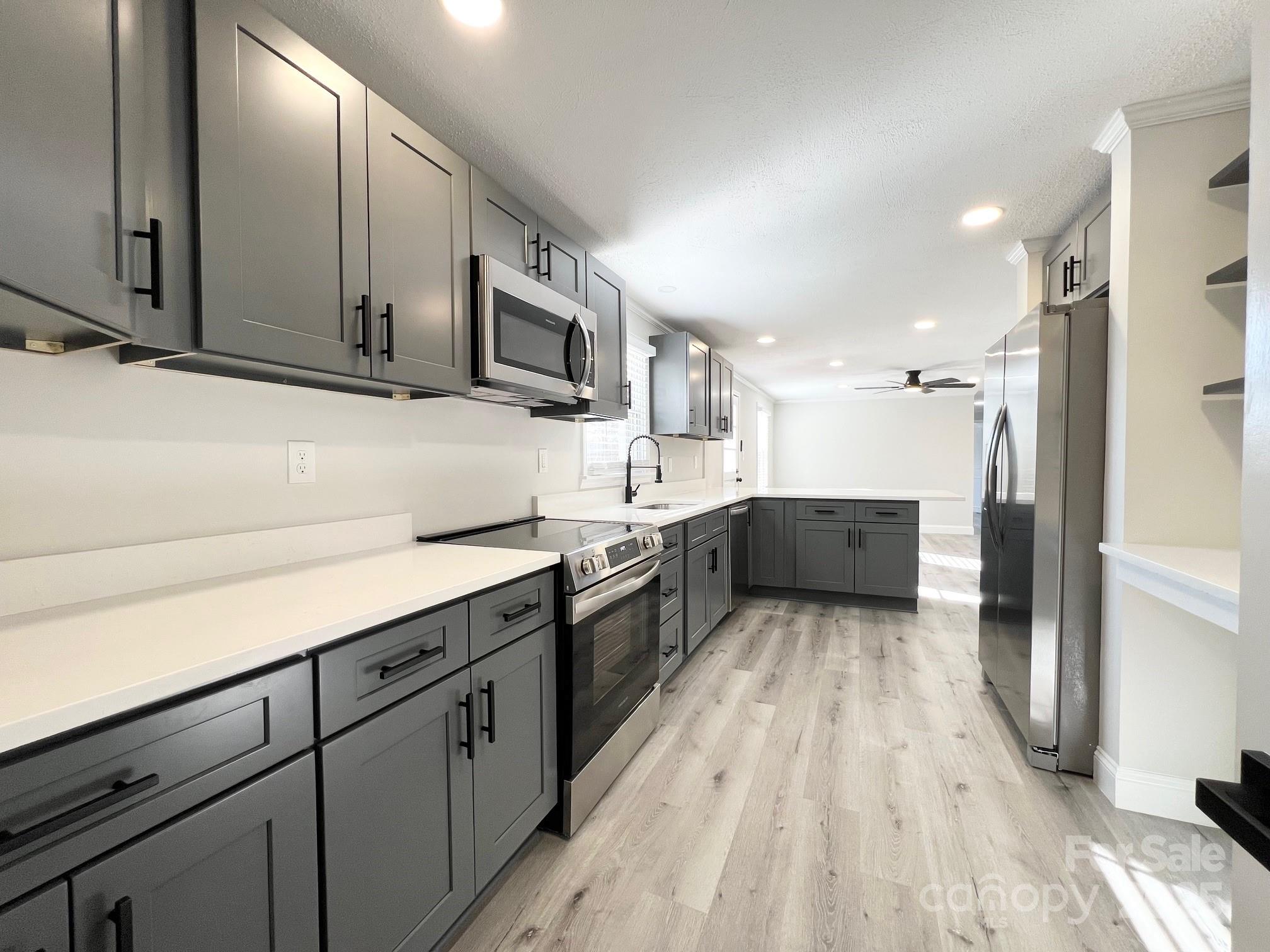 441 Kingfield Drive SW