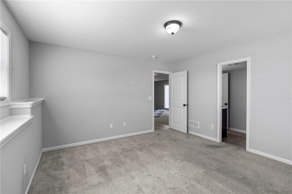 6720 N Cypress Avenue