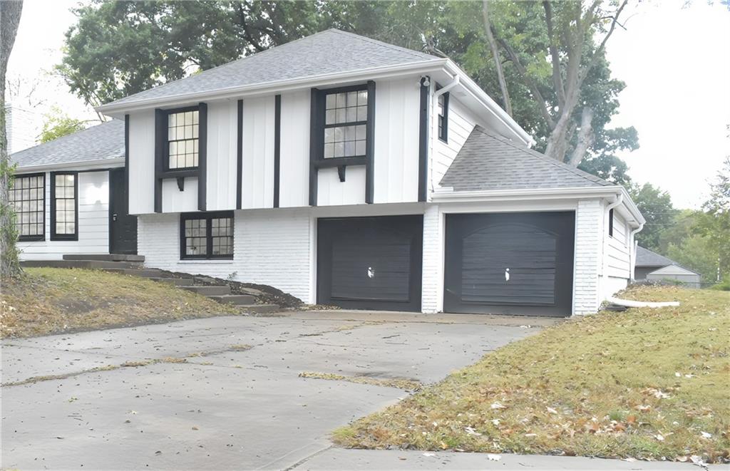 1212 SE Briarcroft Street