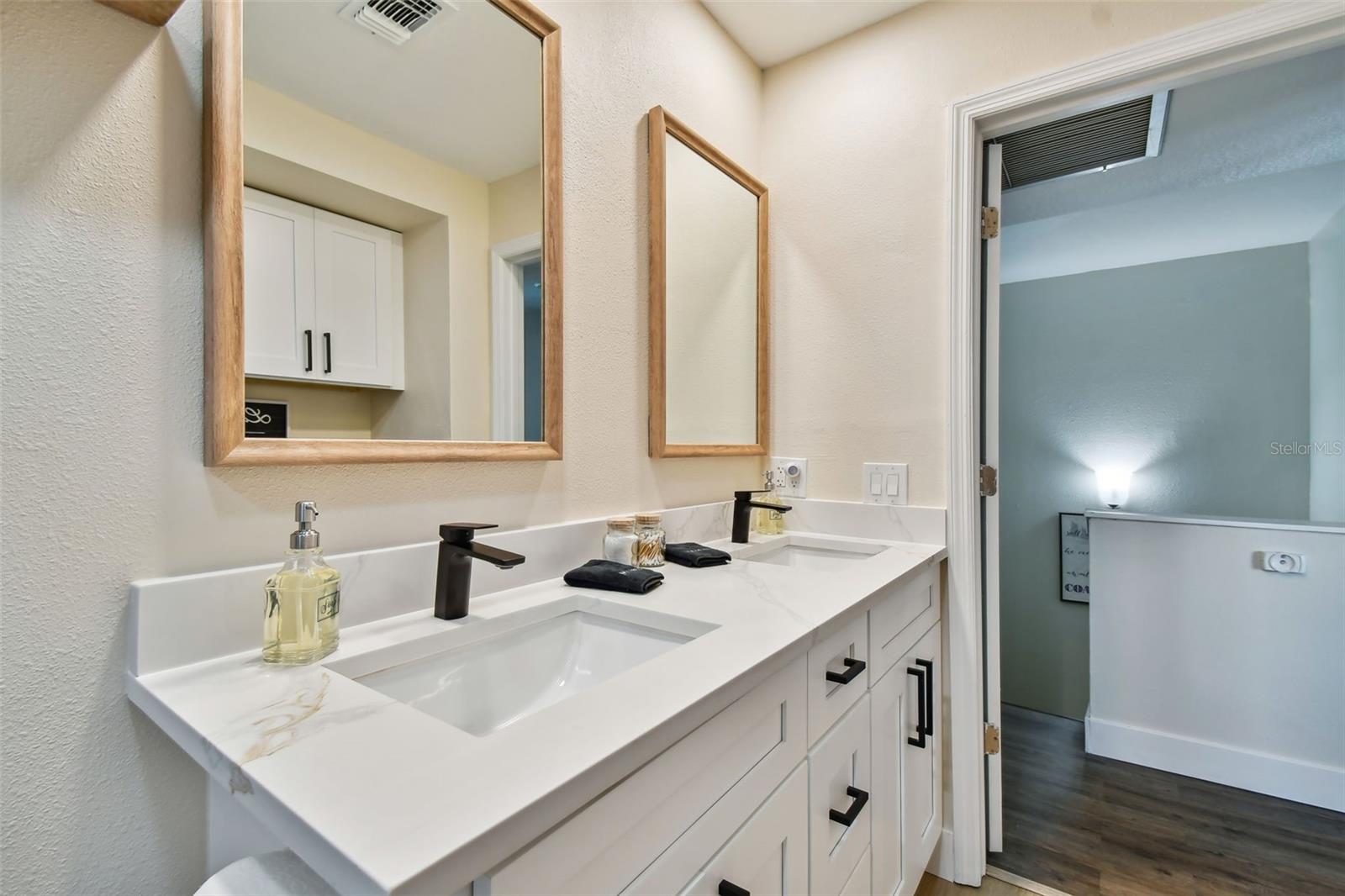 315 Medallion Boulevard E