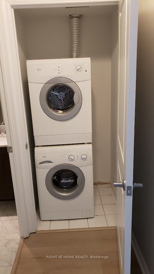 900 Mount Pleasant Rd 327