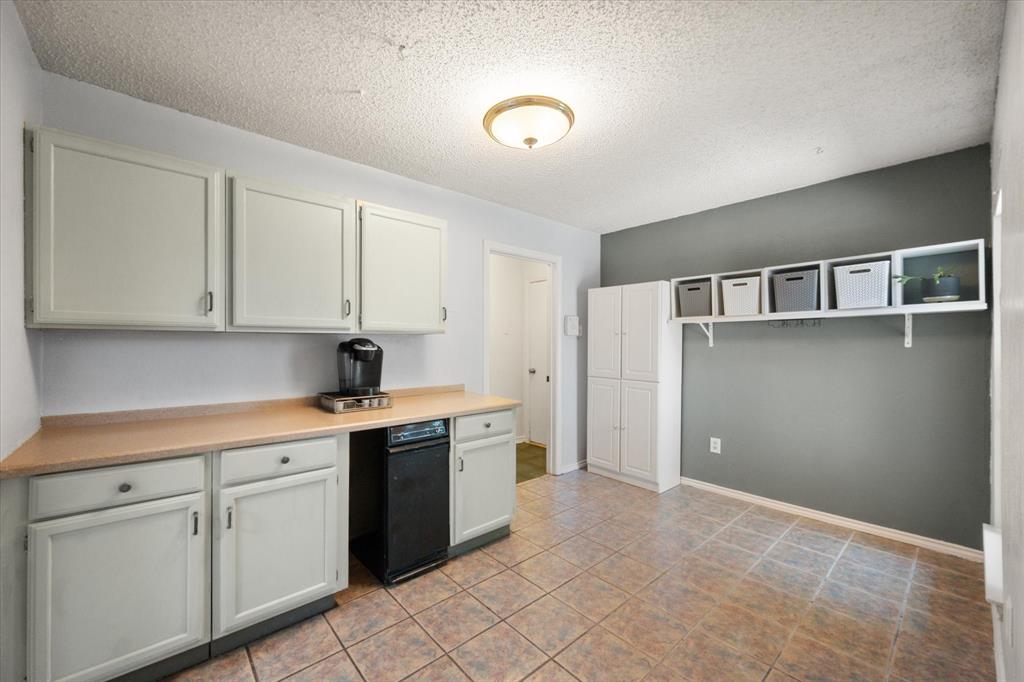 1113 Rusdell Drive