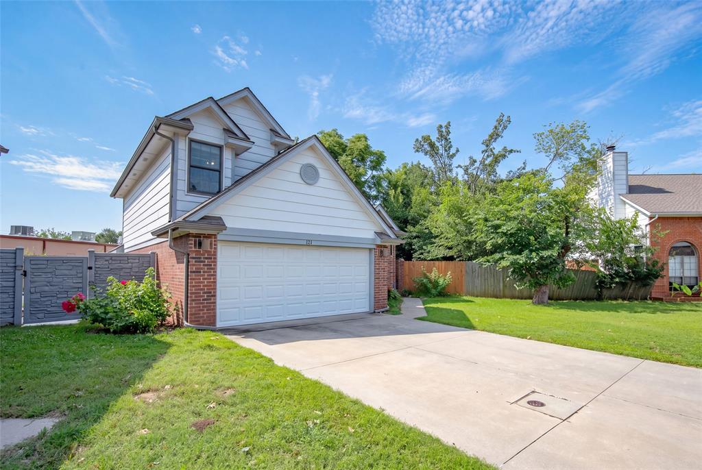 First Time Ever on the Market!!! Lovingly built and meticulously cared for by its original owners, this 3-bedroom, 2 bathroom, with bonus room/office is ready to begin its new chapter. The centerpiece is the professionally remodeled kitchen (2018), quartz countertops, quality finishes and space saving features.The remainder of the home is well maintained and provides the perfect canvas for your own vision. Update at your own pace while enjoying the comfort and peace of mind that comes with a home that has been lovingly maintained for over 36 years! Featuring (2011) Anderson Renewal windows throughout, (2021) new roof, gutters with leaf screens, insulated garage door, repaired and stained fence. (2024) New HVAC unit and the list goes on!