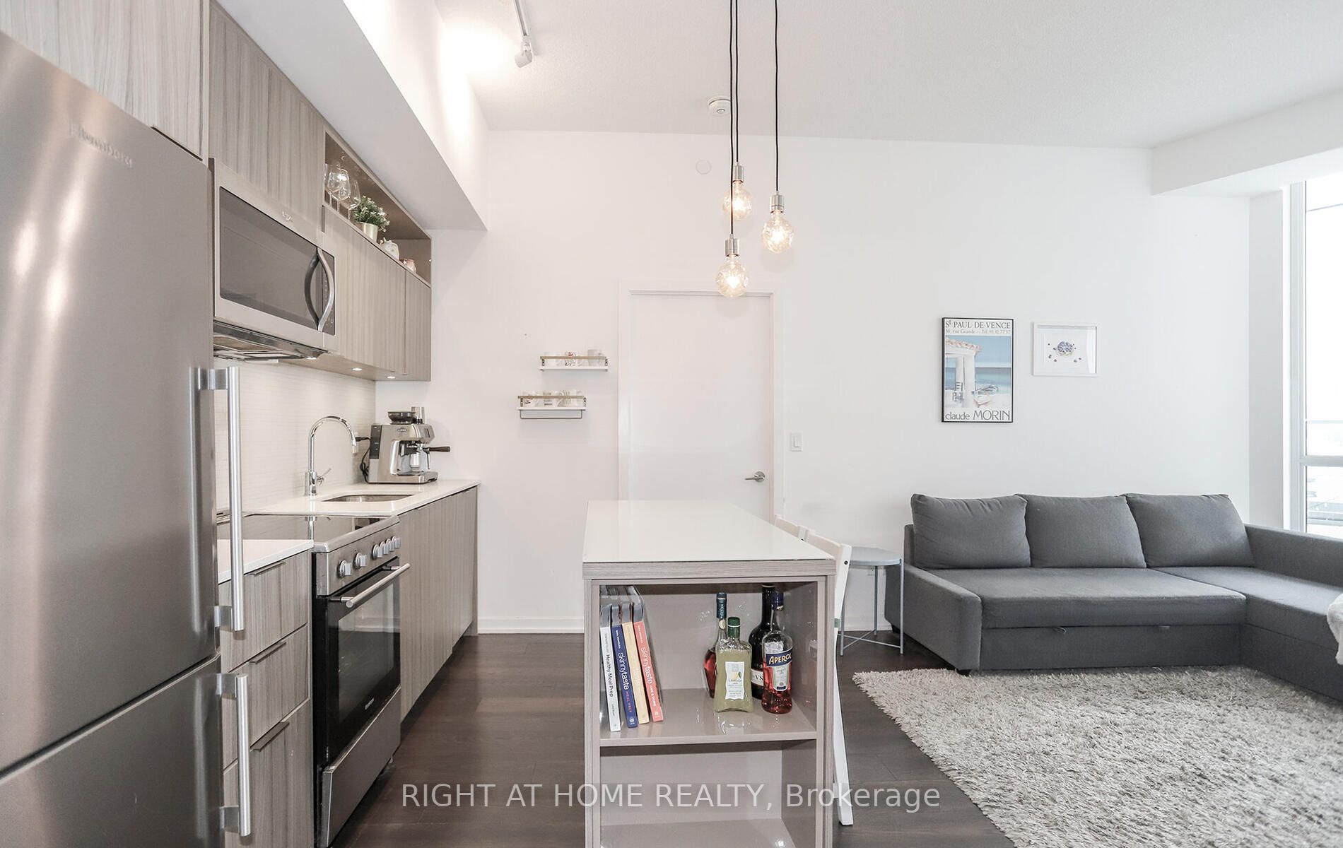 50 Forest Manor Rd 211