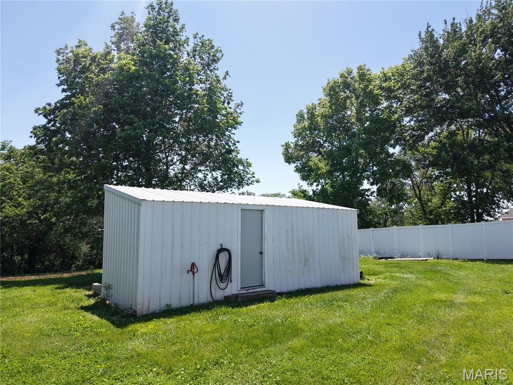 12569 New London Gravel Rd