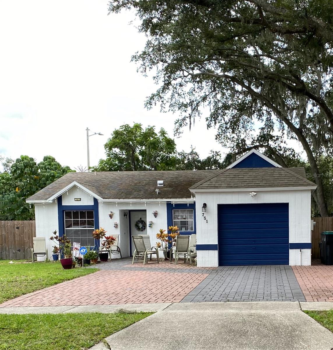 Home in Valencia Gardens – A Rare Opportunity in a Prime Location! Your perfect home awaits in the highly desirable Valencia Gardens neighborhood! This beautifully maintained 3-bedroom, 2-bath gem offers the ultimate in comfort and convenience, all at an unbeatable price.
Why You’ll Love This Home:
Prime Location: Situated directly across from Valencia Community College, minutes from UCF, Orlando International Airport, and major theme parks, you’ll enjoy easy access to all the best that Central Florida has to offer, from work and school to entertainment and relaxation.
New 25’x10’ Sunroom with AC: Imagine spending evenings in your private, air-conditioned sunroom, perfect for cozy family dinners, movie nights, or simply unwinding with a good book. Whether it's a weekend BBQ or quiet time with loved ones, this space is made for memories!
Move-In Ready: With 3 spacious bedrooms, 2 bathrooms, and a single-car garage, this home is ready to welcome you. Well-maintained, it offers a fresh canvas for your personal touch while providing all the comforts you need right now.
Affordable and High Demand: With the unbeatable combination of a prime location and affordable pricing, this home is a rare find in today’s hot market. Homes like this don’t last long!

Perfect for first-time homebuyers, investors, or anyone seeking the convenience of living in one of Orlando’s most coveted areas.
This is your chance to own a beautiful home in a high-demand location at an incredible price.
Act Fast! Showings are available by appointments.
This opportunity won’t last—schedule your showing today and make this dream home yours before someone else does!