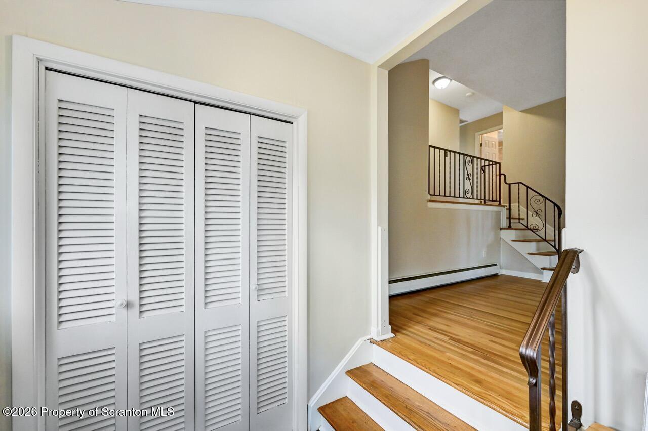 506 Tulip Circle