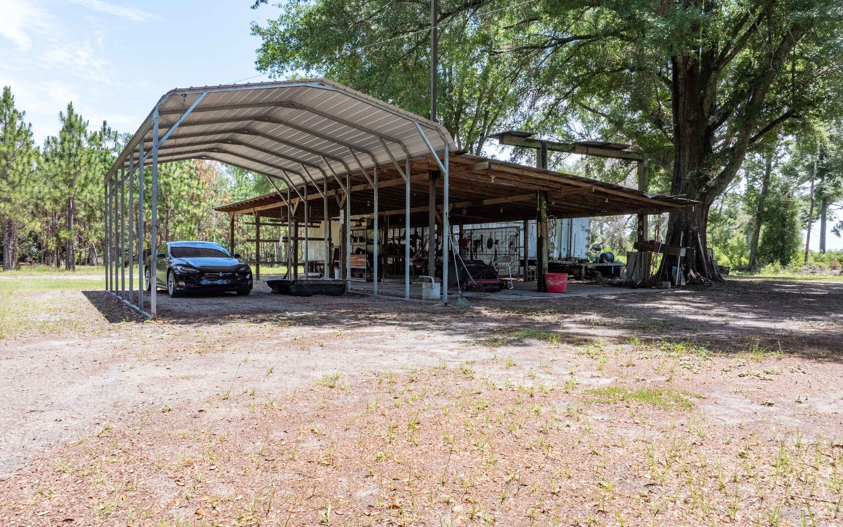 112 NE Rowan Rd