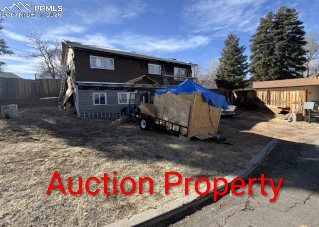 **"Auction Property*** This property has been placed in an upcoming RESERVE auction. Property is subject to a buyer's premium pursuant to the Auction Participation Agreement. The list price is the opening bid only and does not indicate the reserve or sale price. NO ACCESS granted. DO NOT DISTURB occupants. Room and home information pulled from past MLS's and may not apply. Condition unknown.