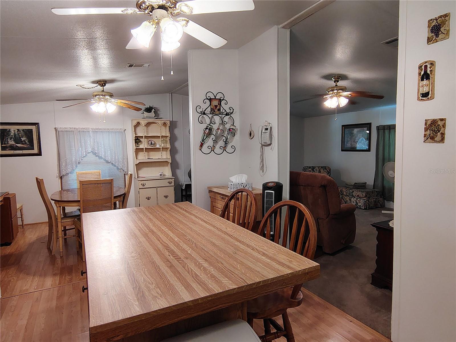 52 Outlet Drive