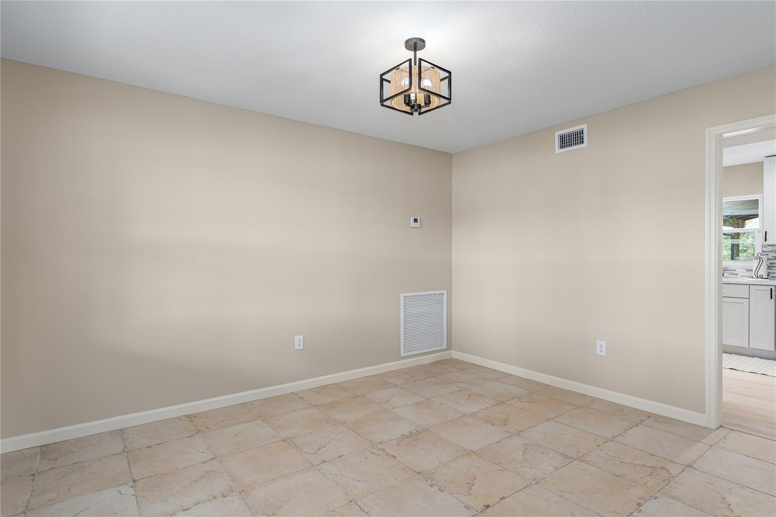 5403 Red Rooster Road