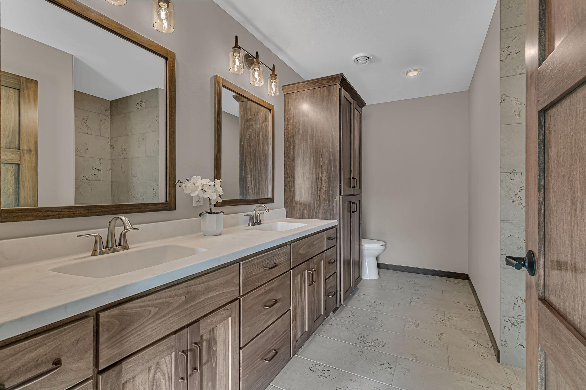 129 Highlands Boulevard