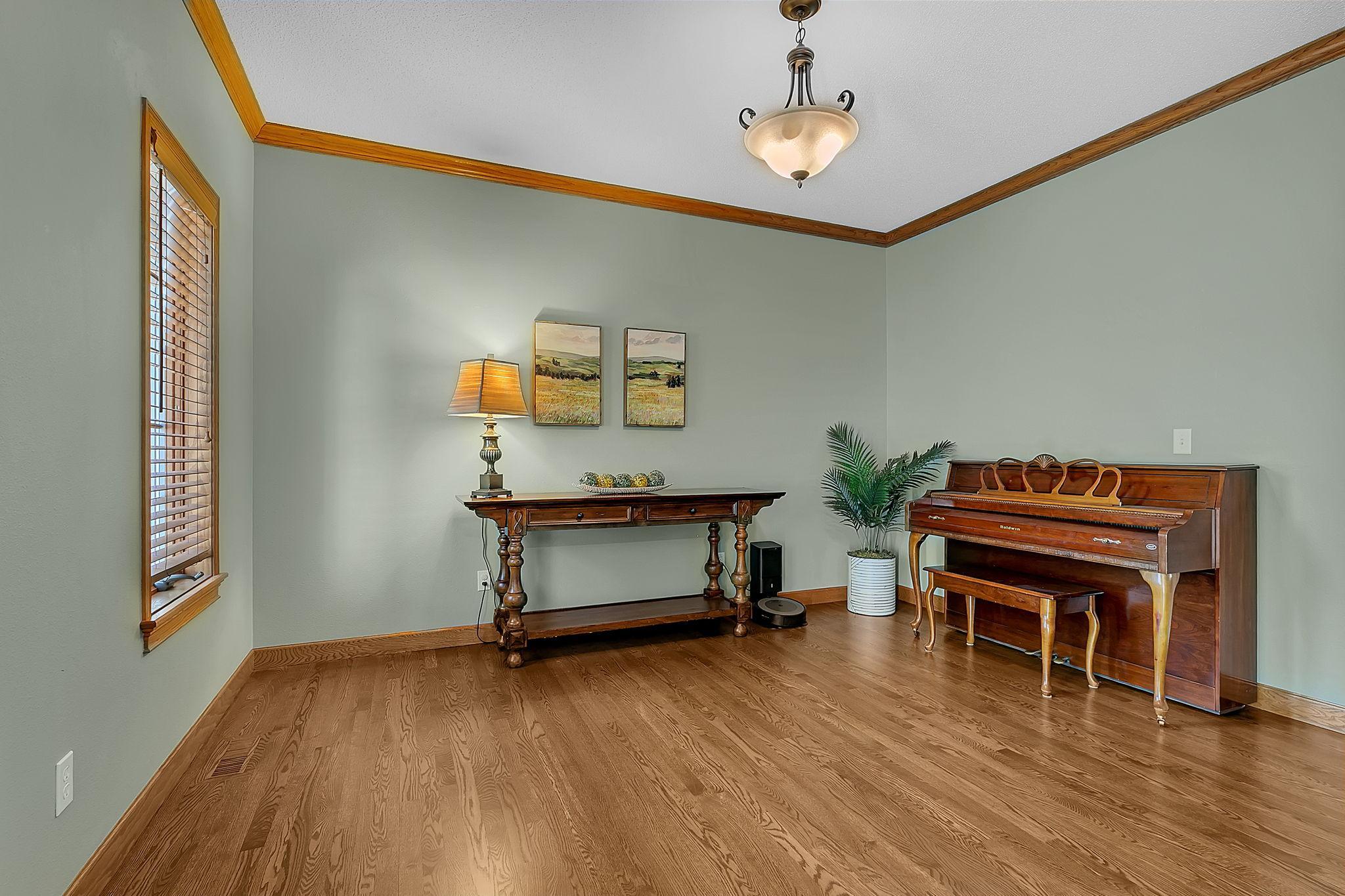 1010 Eveningstar Court